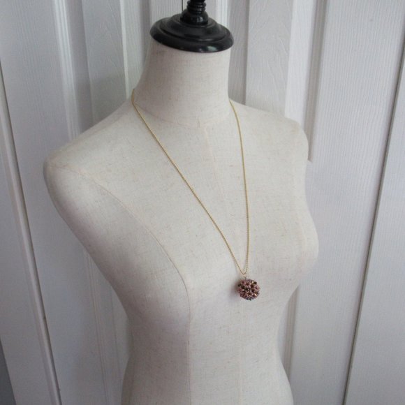 Handwoven Beaded bead Pendant Necklace - Picture 8 of 8